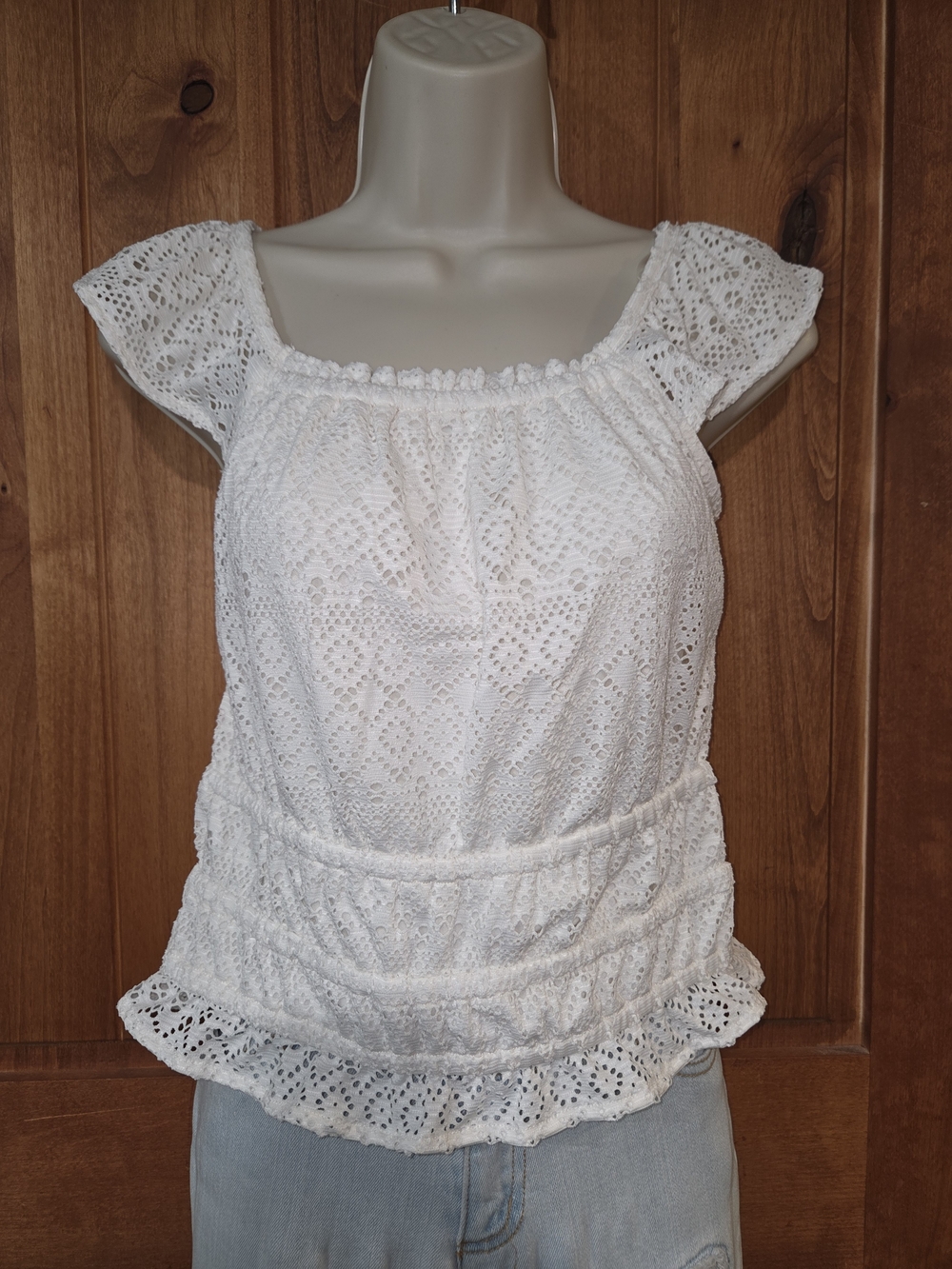 SO White Eyelet Lace Tank Top with Ruffle Hem